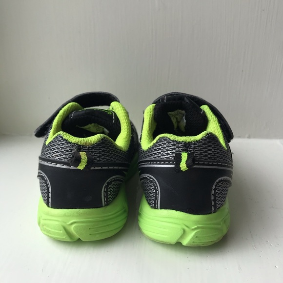 Garanimals Green & Black Baby Boy Sneakers Size 5 - Picture 6 of 9